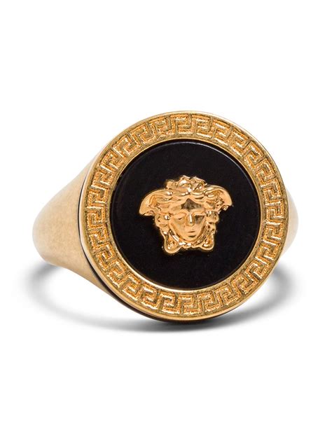 anello versace esagonale|Anello In Metallo Versace – Lambitelli.